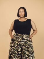 Black Sleeveless Round Neck Top